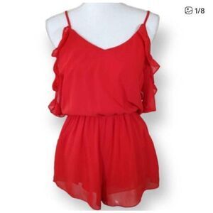 THE HANGER RED COLD SHOULDER ROMPER SZ.S EUC.